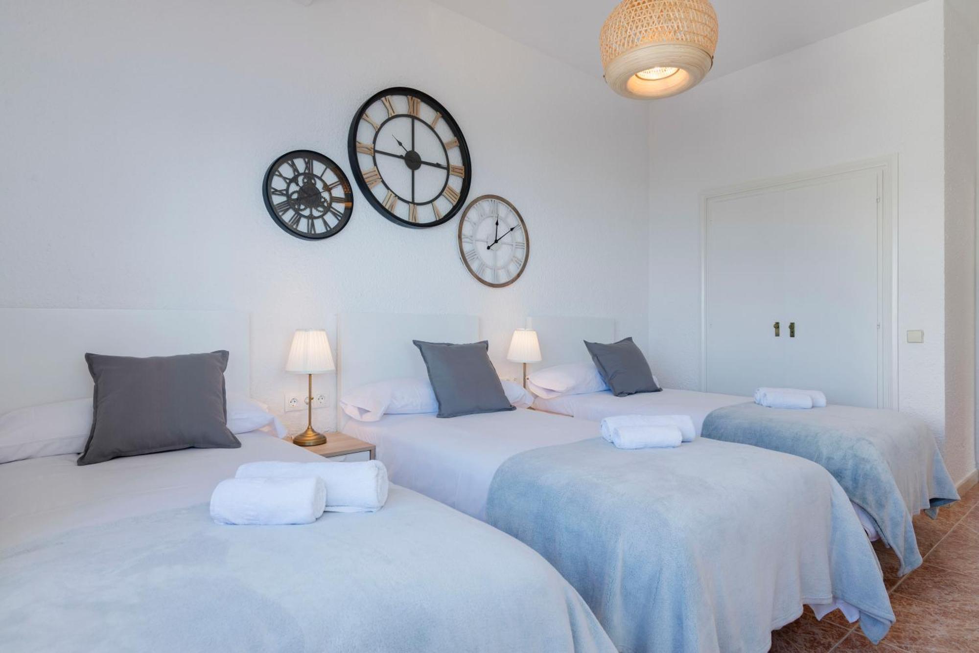 Skol Sea Views Apartments マルベーリャ 部屋 写真
